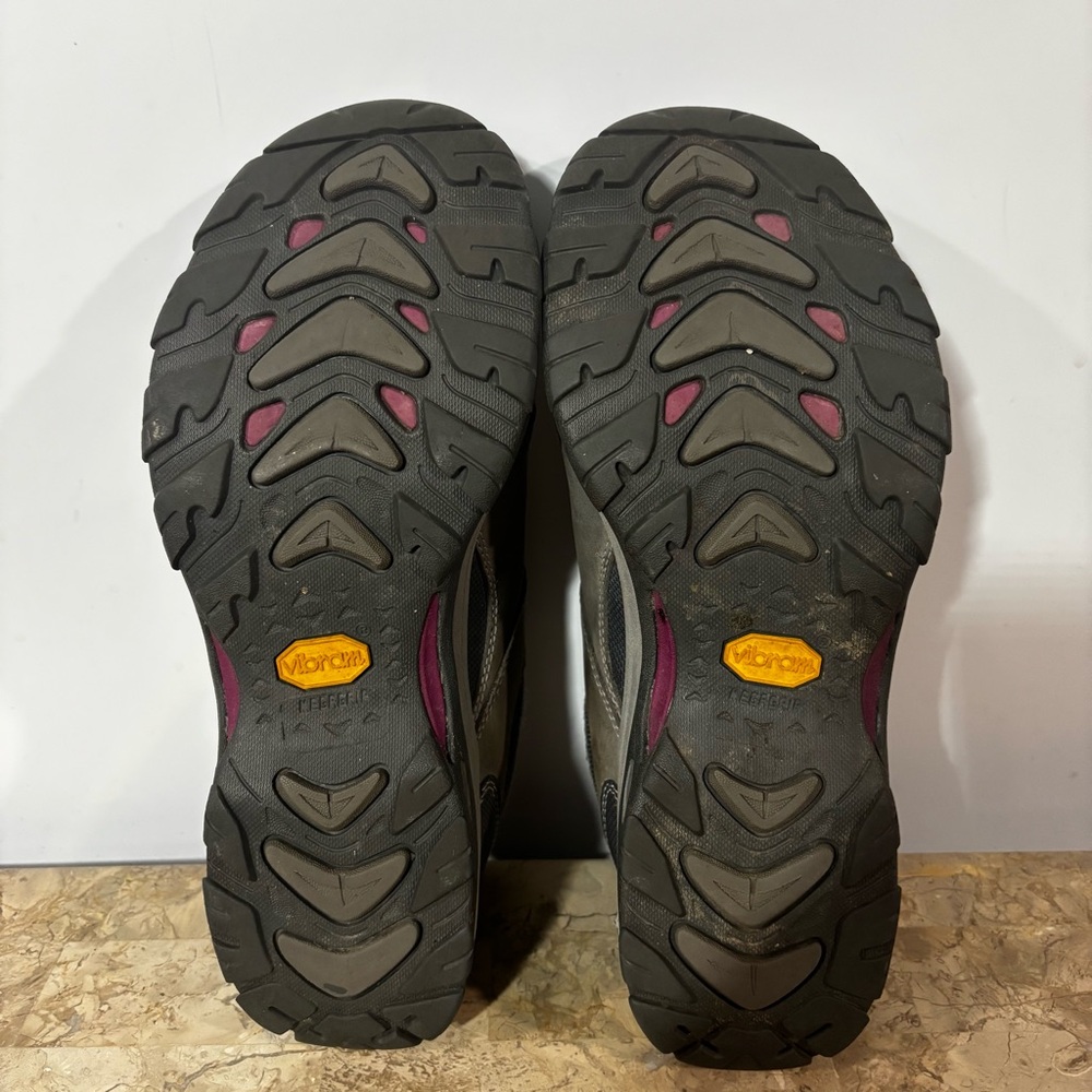 Women's Ahnu Montara II Hiking Shoes Vibram Teva Size 8 - Picture 12 of 12